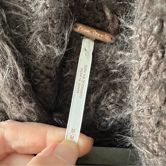 FREE PEOPLE Cable Mix Cardigan Sweater SZ M - Picture 5 of 8